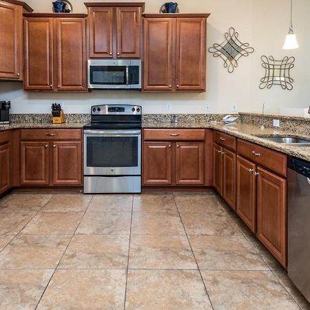 8 Bedroom Estate Near Disney World Дейвънпорт Екстериор снимка