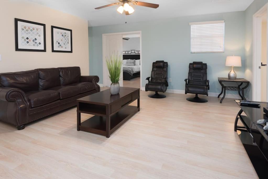 8 Bedroom Estate Near Disney World Дейвънпорт Екстериор снимка