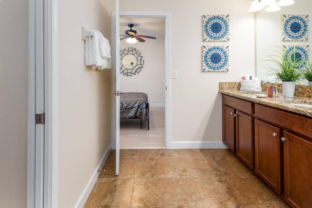 8 Bedroom Estate Near Disney World Дейвънпорт Екстериор снимка